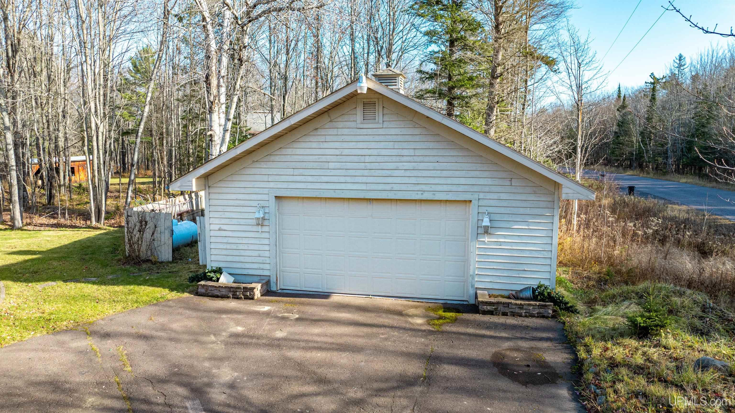 29876 Rabbit Bay Road Lake Linden, MI 49945 - Photo 8 of 84