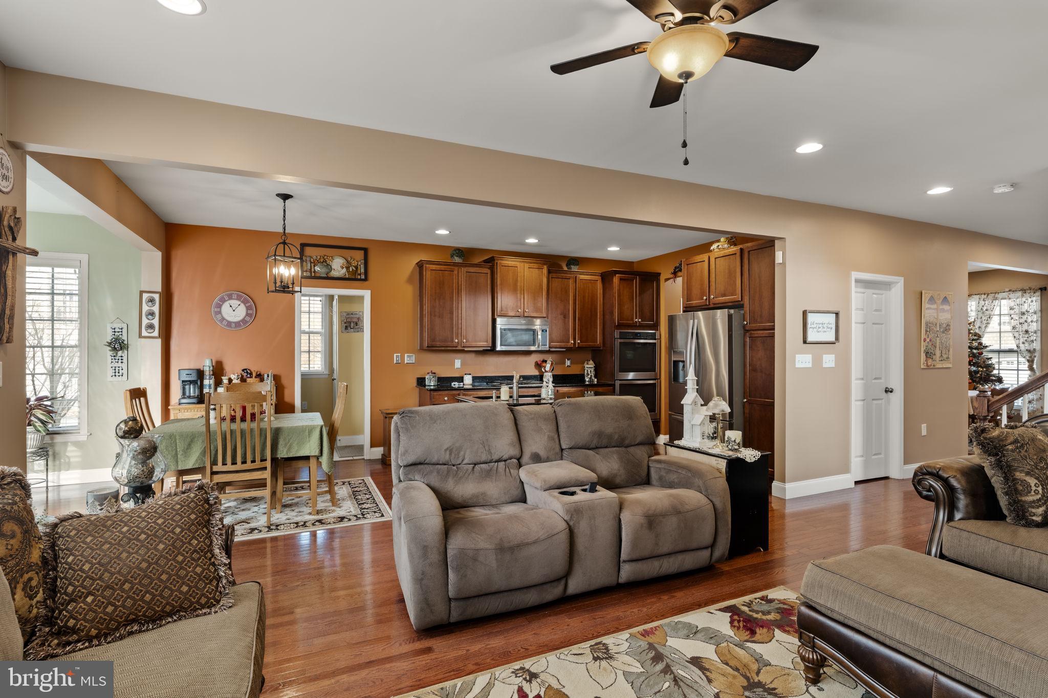 8 White Tail Path Lancaster, PA 17602 - Photo 14 of 51 a living room with furniture and a chandelier