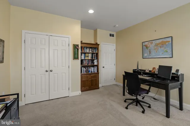 $579,900 | 8 White Tail Path, Lancaster, PA 17602