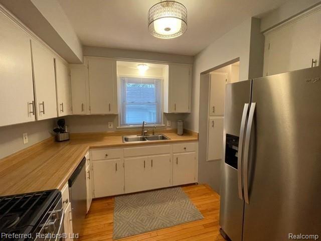 324 Sheldon Road Plymouth, MI 48170 - Photo 4 of 18