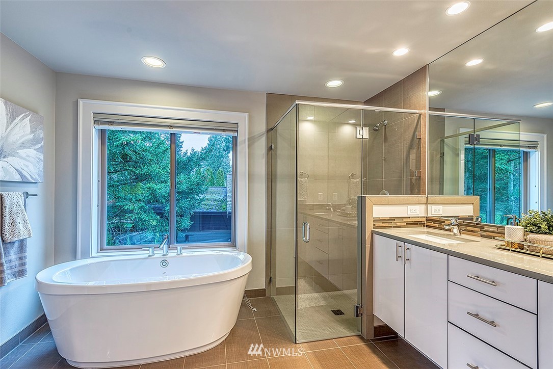 710 Pierce Avenue Northeast Renton, WA 98056 - Photo 12 of 19