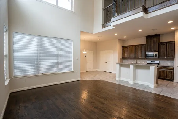 $399,000 | 4127 Cascade Sky Drive, Arlington, TX 76005