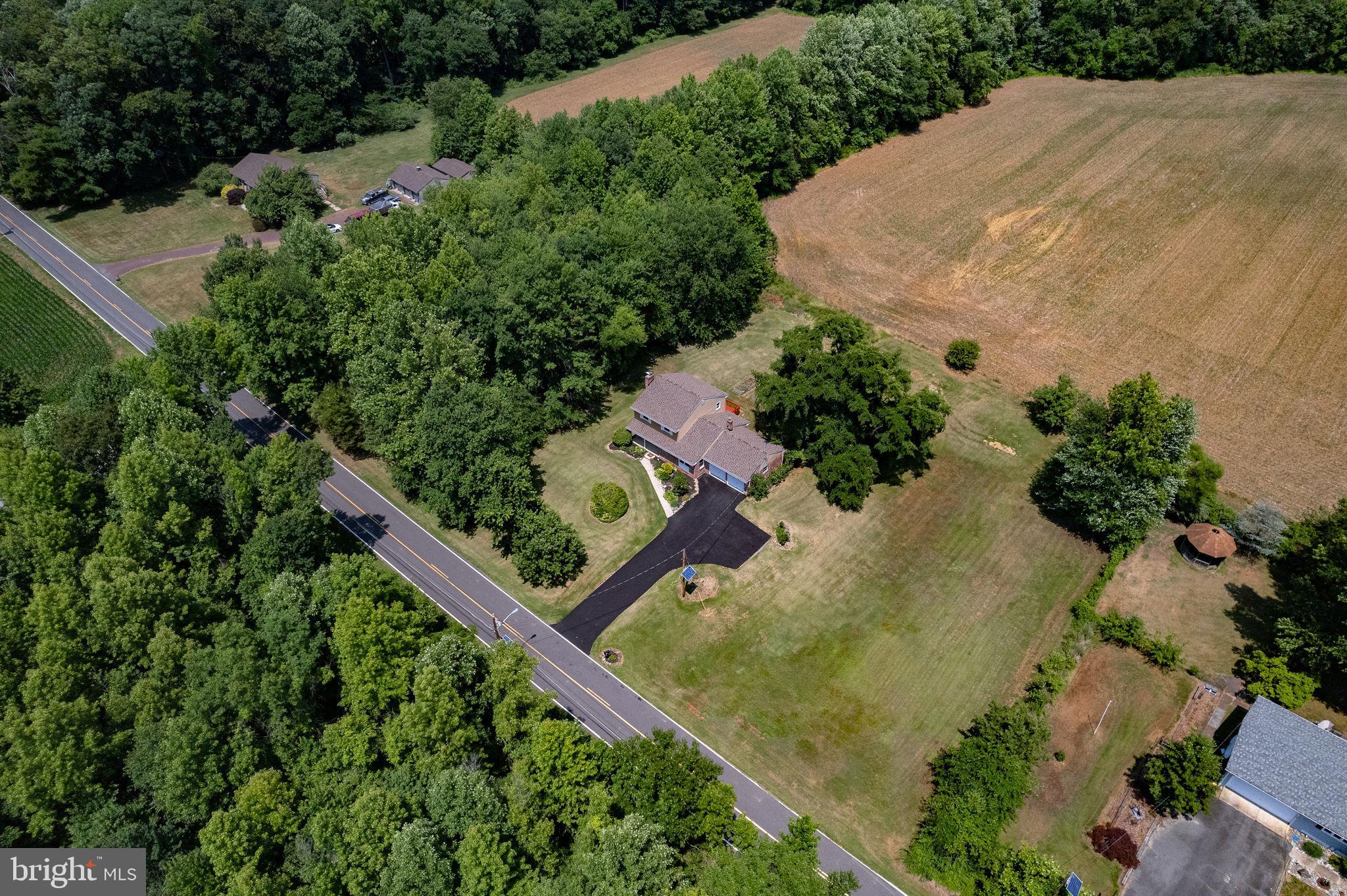 104 Gilbert Road Bordentown, NJ 08505 - Photo 6 of 42 Gallery Image 6