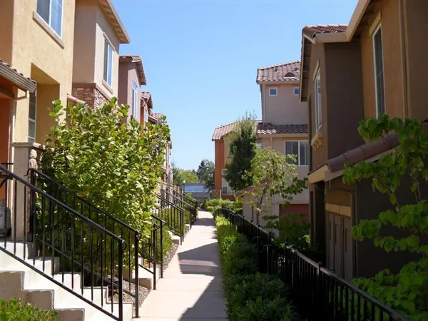 $399,999 | 2580 West El Camino Avenue, Unit 3104, Sacramento, CA 95833