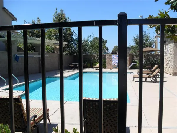 $399,999 | 2580 West El Camino Avenue, Unit 3104, Sacramento, CA 95833