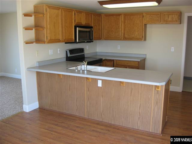 105 Garnet Place Reno, NV 89508 - Photo 4 of 6 Photo 4