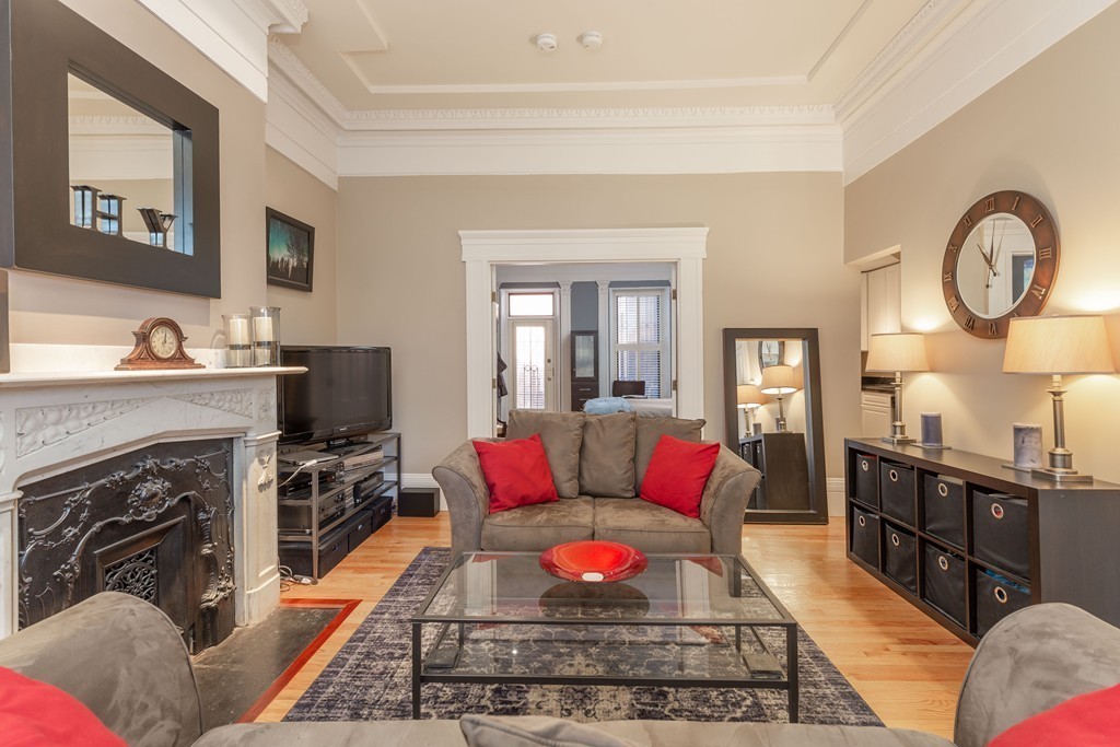 439 Shawmut Avenue, Unit 2 Boston, MA 02118 - Photo 5 of 14