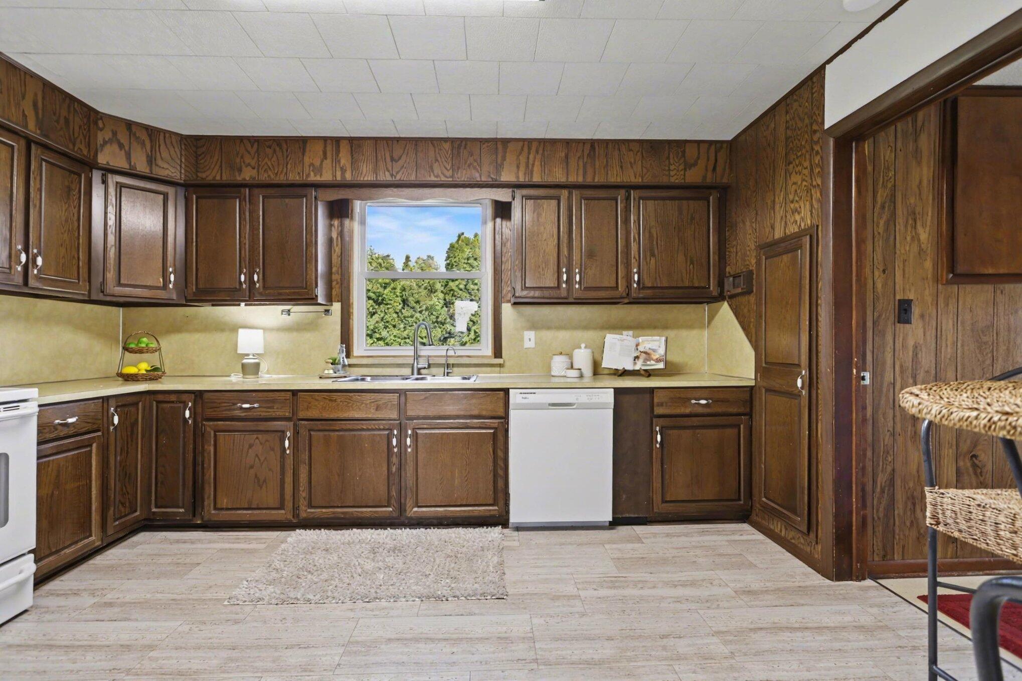 6629 North Branch Road Benton Harbor, MI 49022 - Photo 17 of 71 012_file_5814