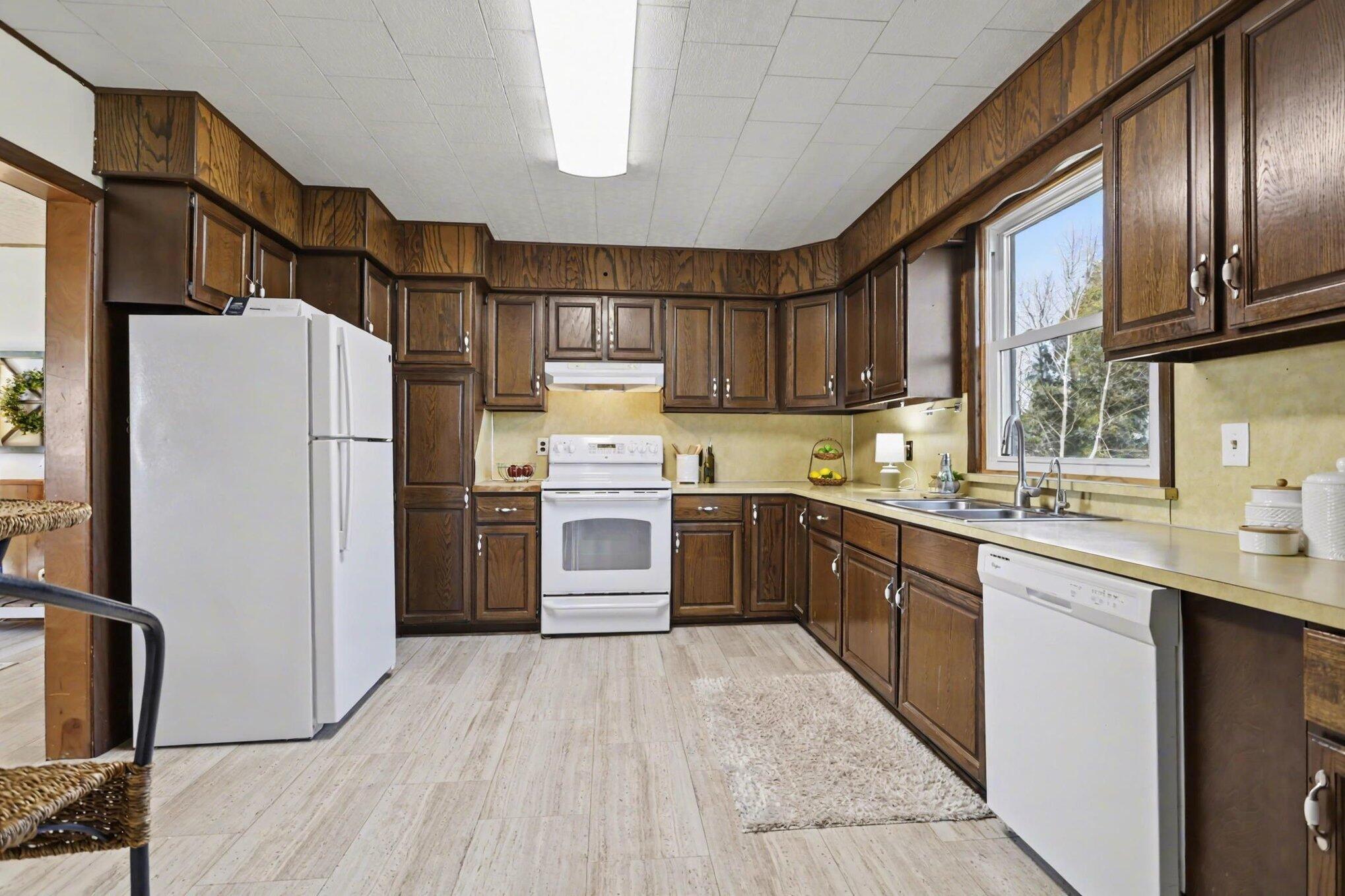 6629 North Branch Road Benton Harbor, MI 49022 - Photo 18 of 71 013_file_6361
