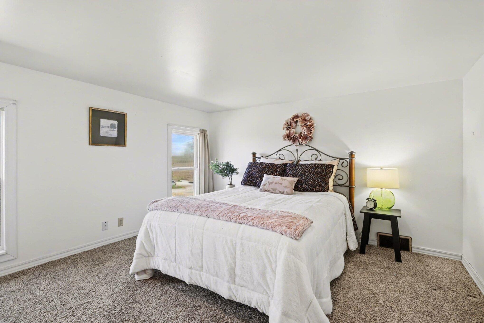 6629 North Branch Road Benton Harbor, MI 49022 - Photo 19 of 56 017_file_9772