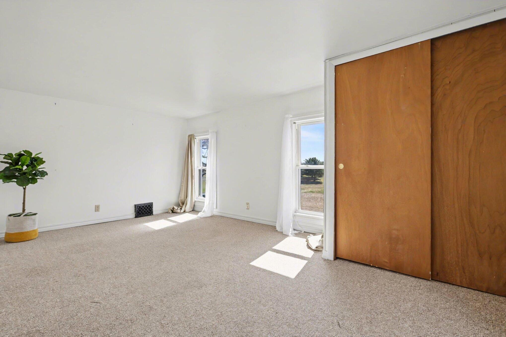 6629 North Branch Road Benton Harbor, MI 49022 - Photo 25 of 71 019_file_8954