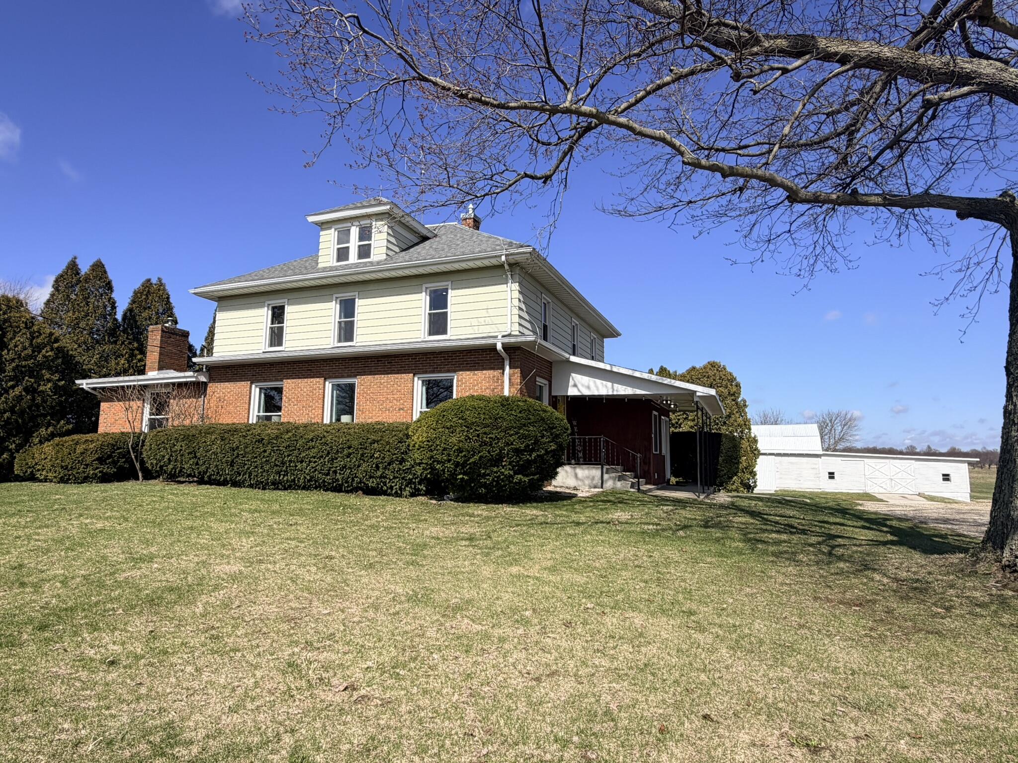 6629 North Branch Road Benton Harbor, MI 49022 - Photo 5 of 71 IMG_1293