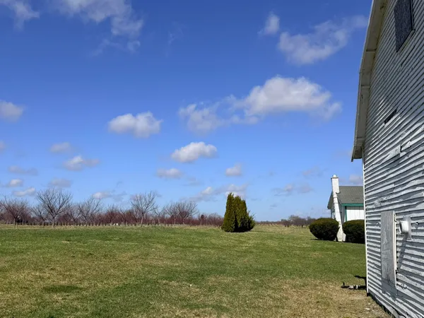 $630,000 | 6629 North Branch Road, Benton Harbor, MI 49022