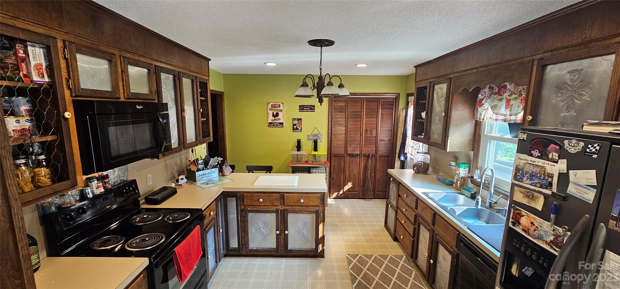 4380 Henry Dellinger Road Maiden, NC 28650 - Photo 17 of 32