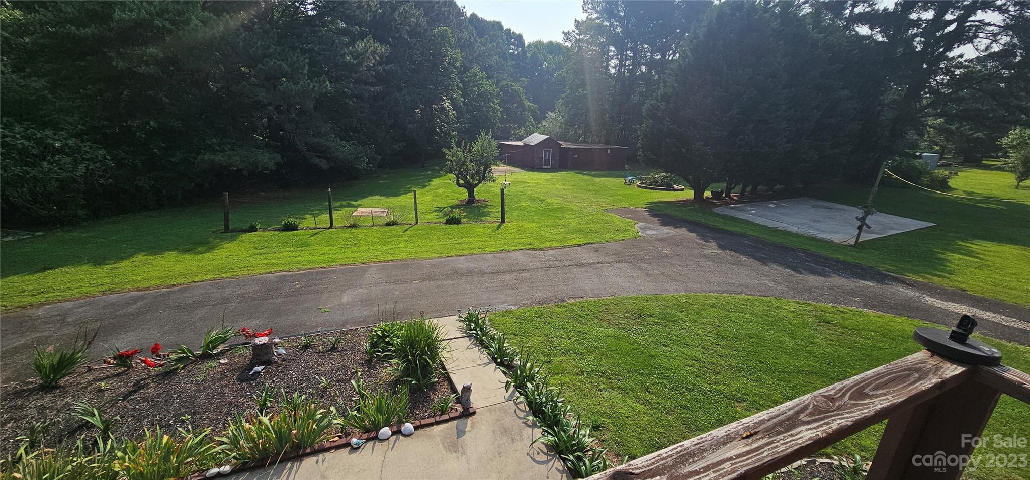 4380 Henry Dellinger Road Maiden, NC 28650 - Photo 6 of 32