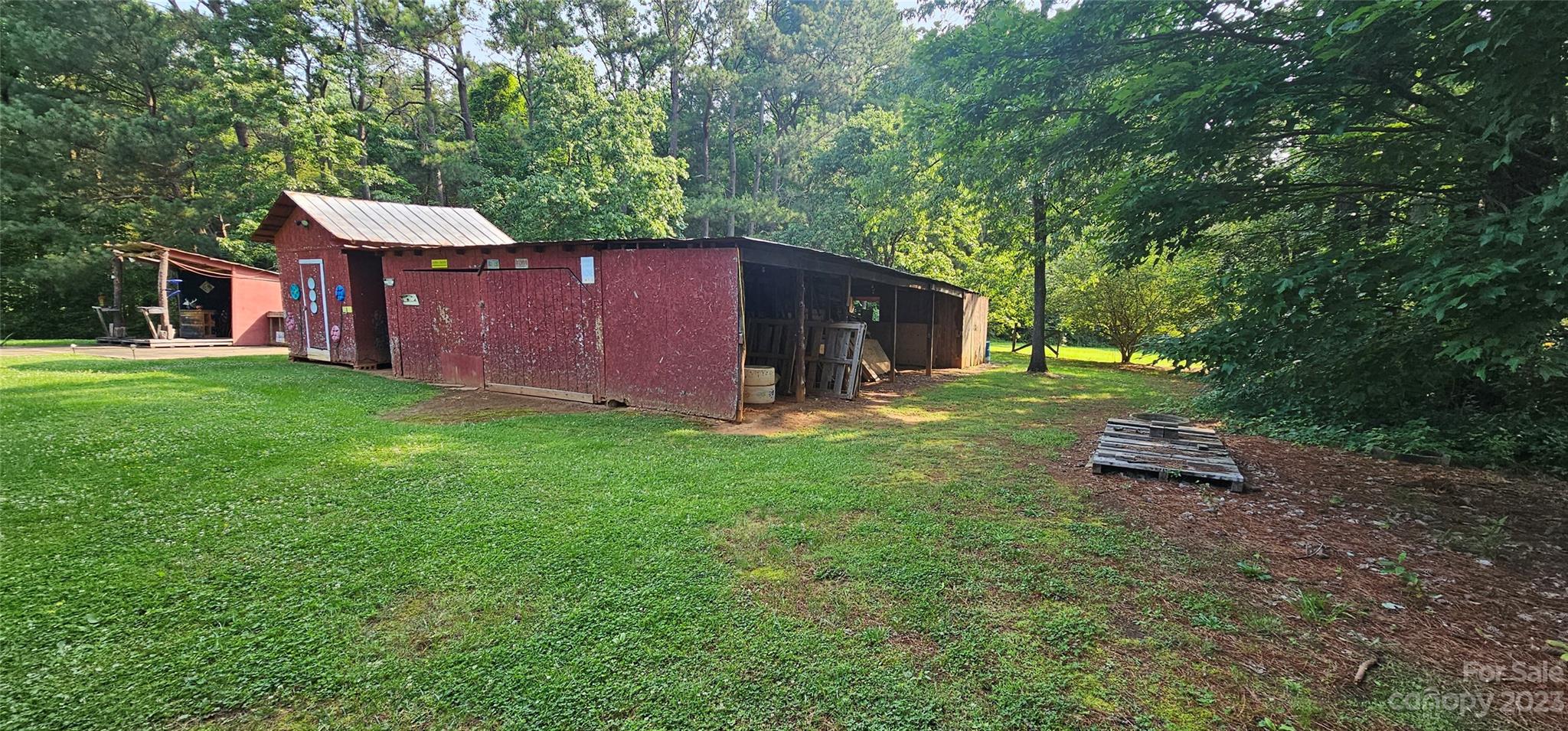 4380 Henry Dellinger Road Maiden, NC 28650 - Photo 8 of 32