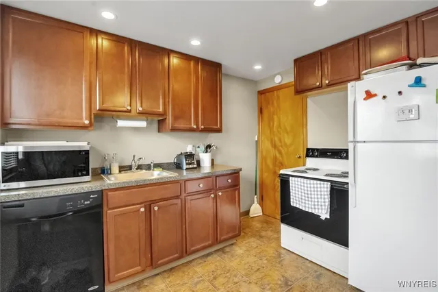 $369,900 | 439 Wehrle Drive, Amherst, NY 14225