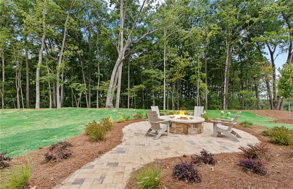 732 Mirror Lake Parkway Villa Rica, GA 30180 - Photo 37 of 46