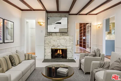 $7,500 | 4519 Van Noord Avenue, Studio City, CA 91604