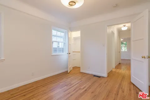 $7,500 | 4519 Van Noord Avenue, Studio City, CA 91604