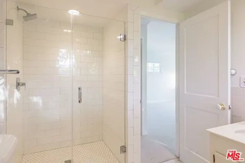 $7,500 | 4519 Van Noord Avenue, Studio City, CA 91604