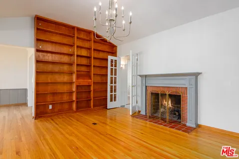 $7,500 | 4519 Van Noord Avenue, Studio City, CA 91604