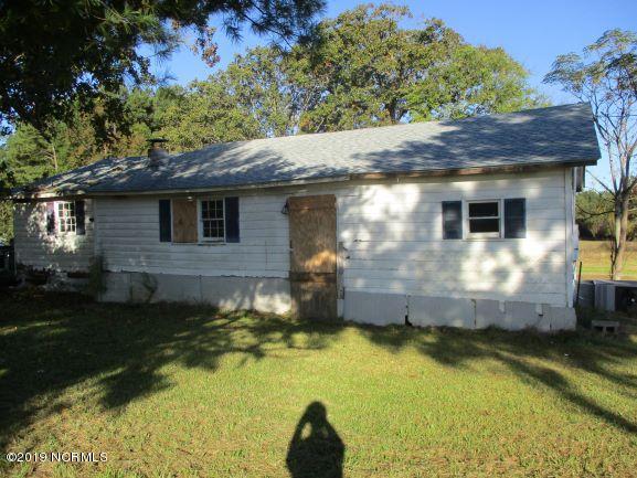 573 Barnes Lake Road Middlesex, NC 27557 - Photo 1 of 7 Front