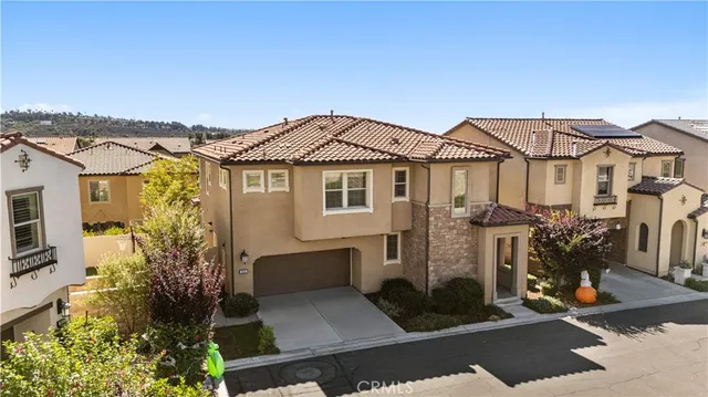 $1,738,000 | 2218 Arroyo Trabuco Way, Lake Forest, CA 92610