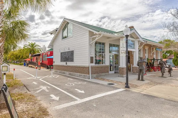 $204,999 | 2700 Bayshore Boulevard, Unit 5302, Dunedin, FL 34698