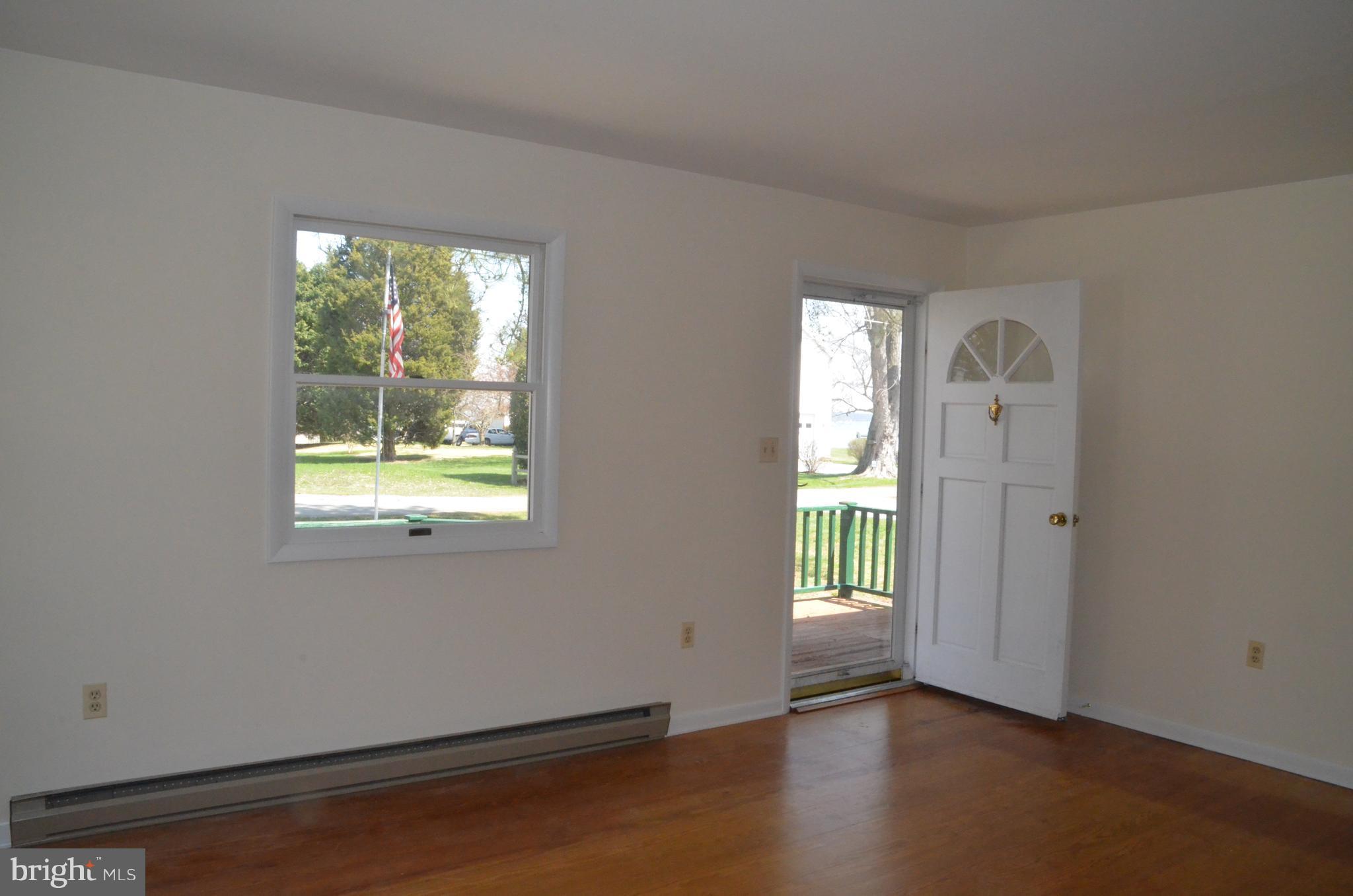 6292 Nelson Point Road Neavitt, MD 21652 - Photo 6 of 21 Living Room