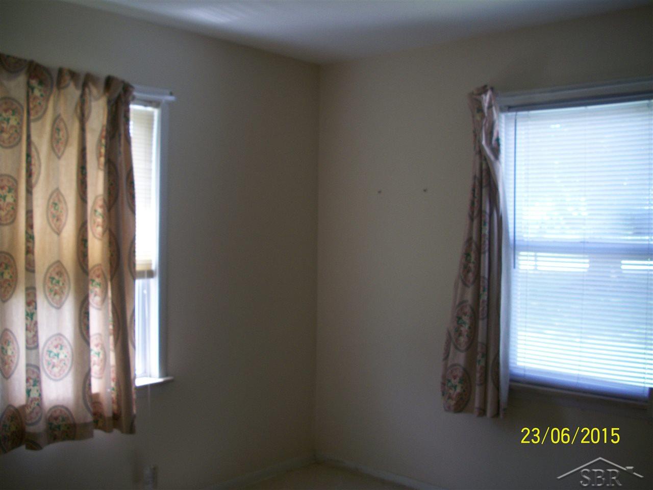 31249450-4.JPG