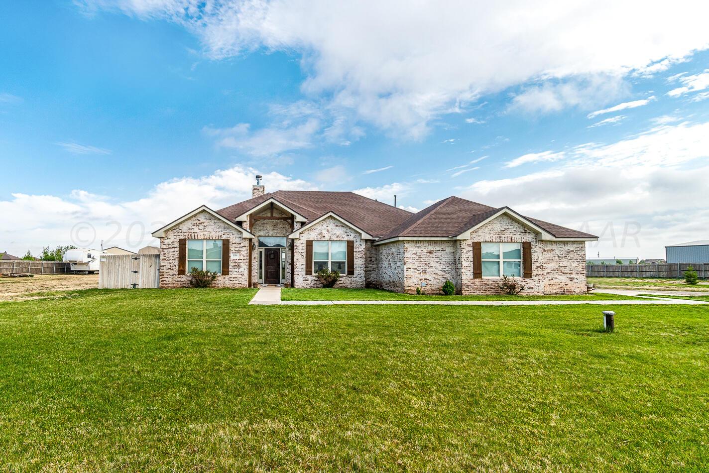 18300 Quail Crossing Road Amarillo, TX 79124 - Photo 1 of 26 Front of House