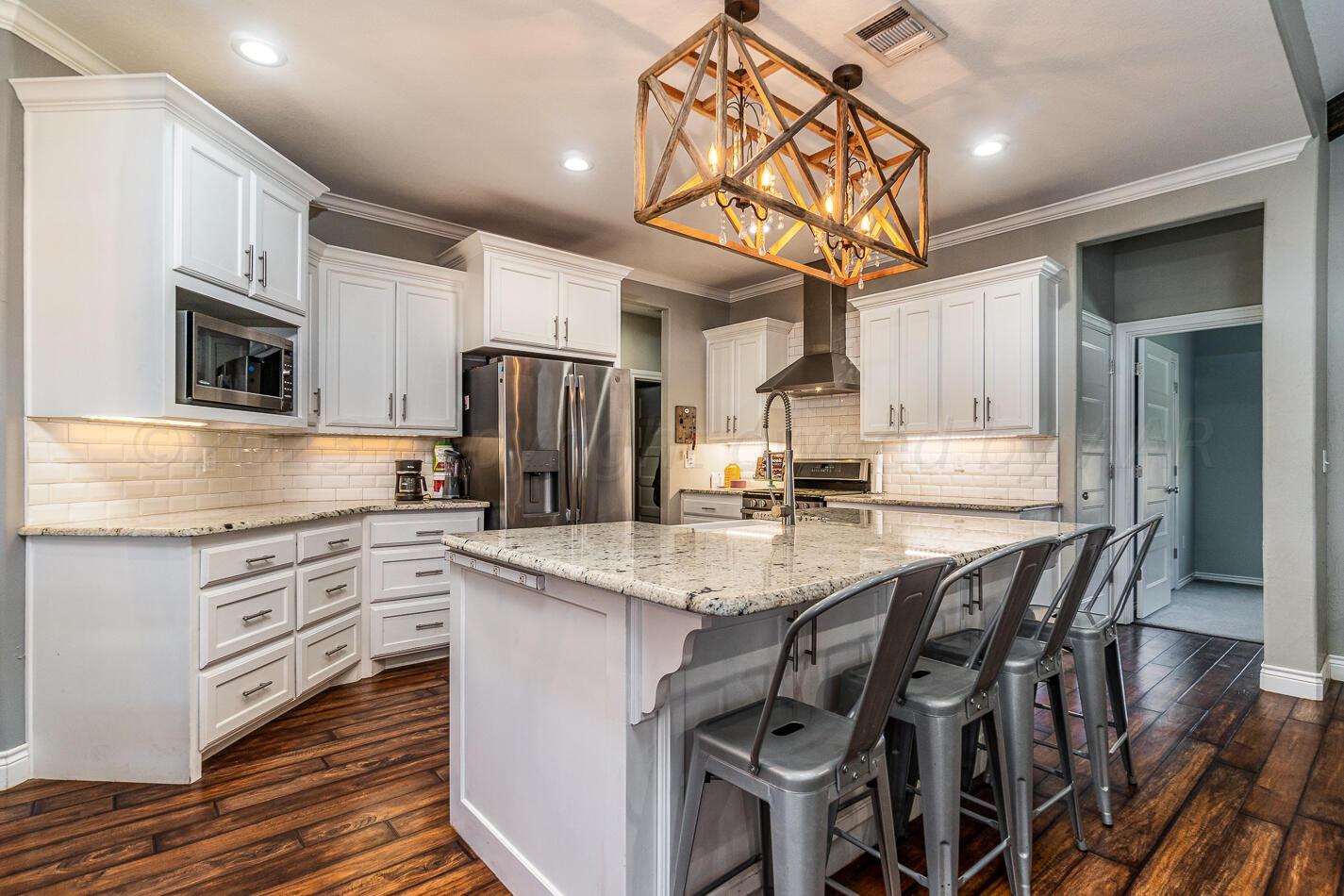 18300 Quail Crossing Road Amarillo, TX 79124 - Photo 8 of 26 Kitchen
