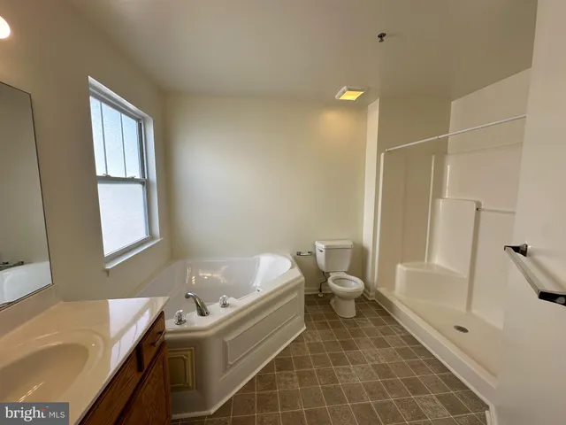 $1,800 | 4303 L Summer Brook Lane, Milford, DE 19963