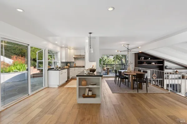 $2,750,000 | 119 Bretano Way, Greenbrae, CA 94904