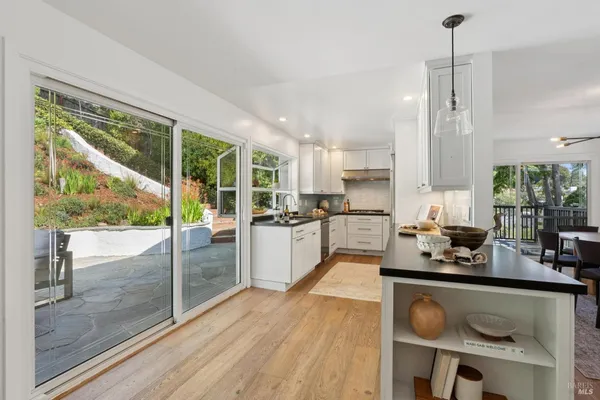 $2,750,000 | 119 Bretano Way, Greenbrae, CA 94904