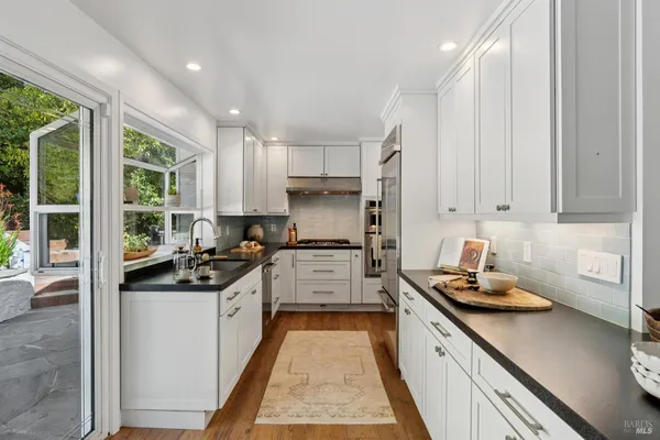 $2,750,000 | 119 Bretano Way, Greenbrae, CA 94904