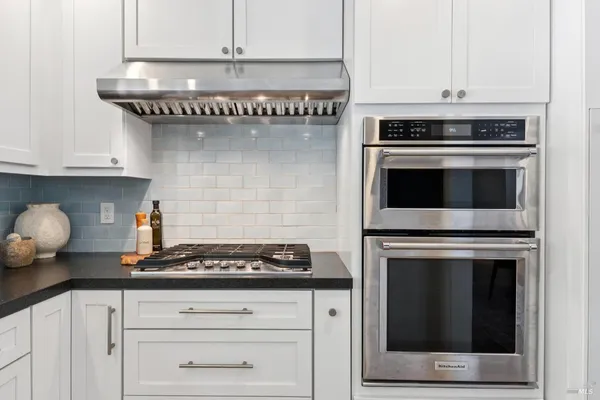 $2,750,000 | 119 Bretano Way, Greenbrae, CA 94904