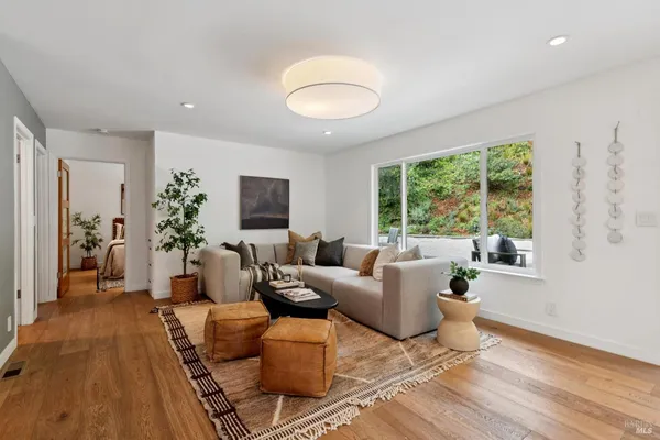 $2,750,000 | 119 Bretano Way, Greenbrae, CA 94904