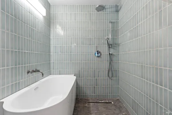 $2,750,000 | 119 Bretano Way, Greenbrae, CA 94904