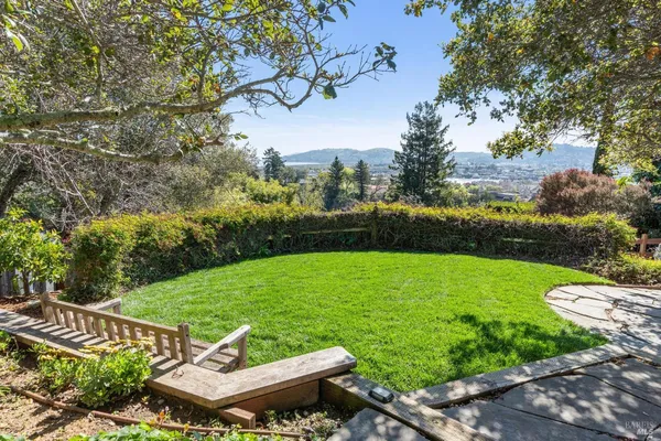 $2,750,000 | 119 Bretano Way, Greenbrae, CA 94904