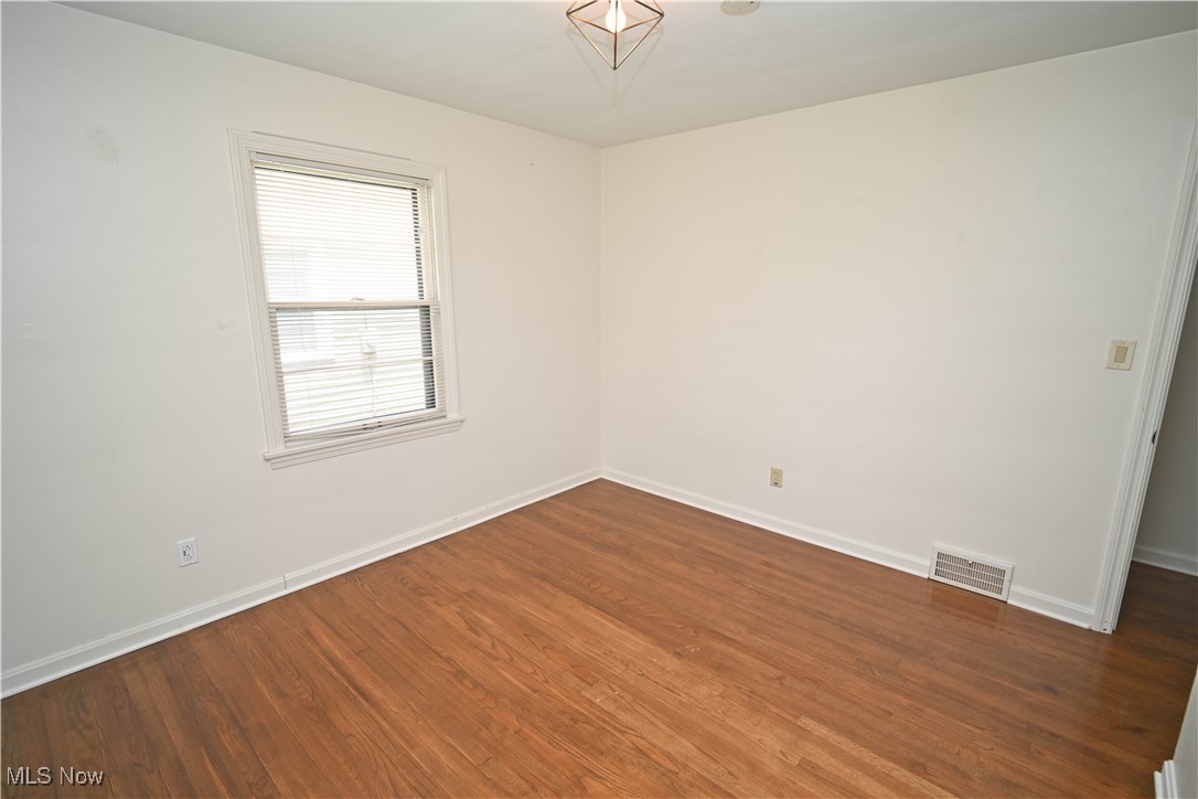 7673 North Lima Road Youngstown, OH 44514 - Photo 18 of 40 Gallery Image 18