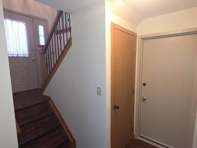 $1,975 | 10268 Parkedge Circle, Franklin, WI 53132