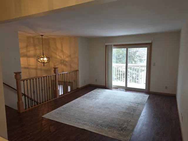 $1,975 | 10268 Parkedge Circle, Franklin, WI 53132