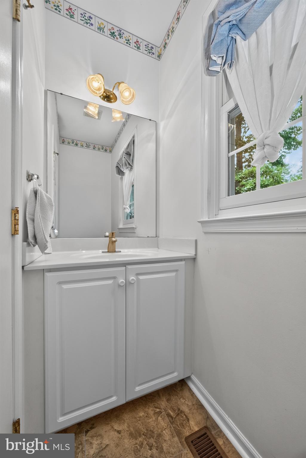 108 Robert Joseph Road Pottstown, PA 19465 - Photo 35 of 71 Powder room