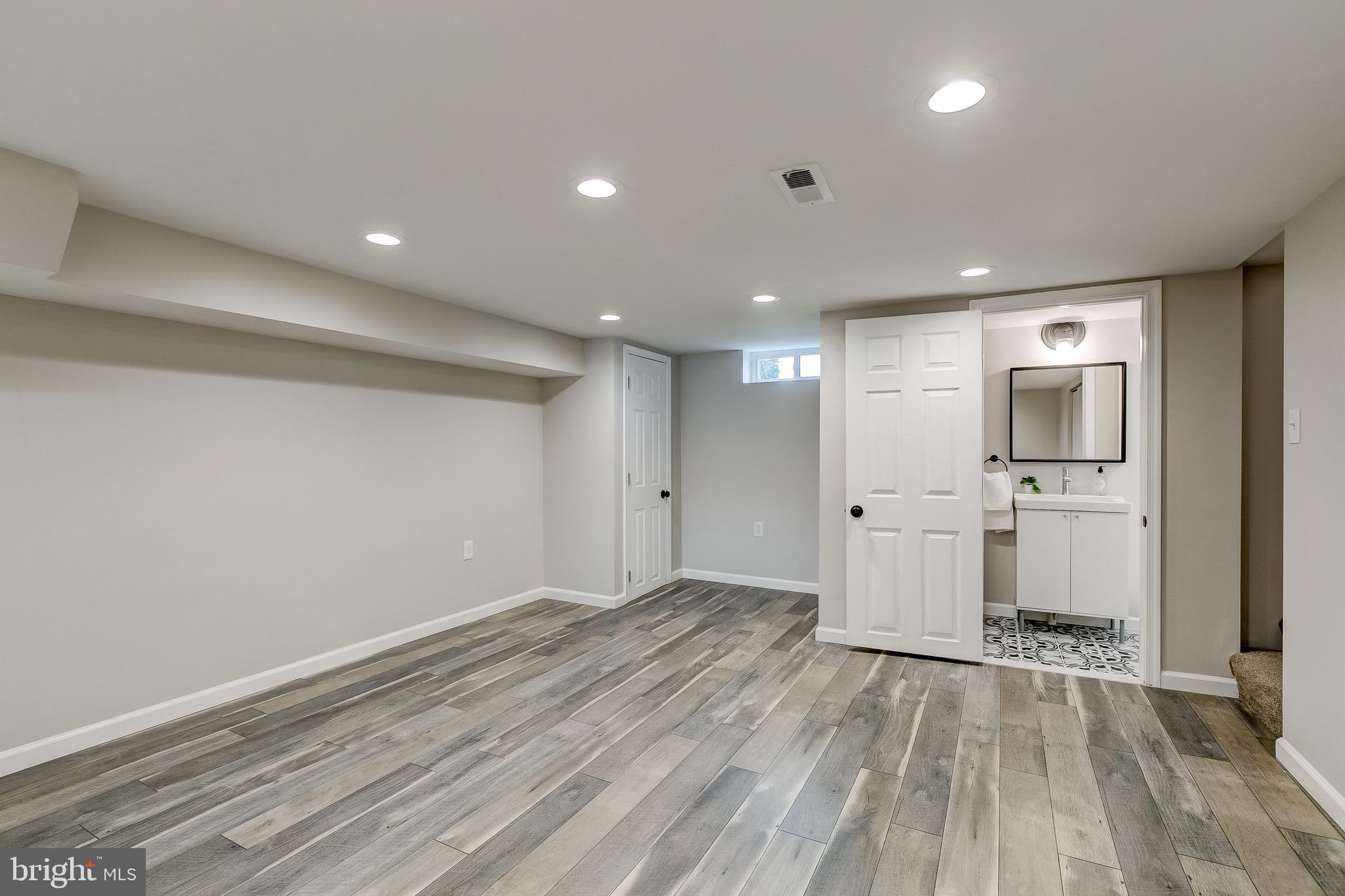 81 Willow Spring Road Baltimore, MD 21222 - Photo 30 of 42