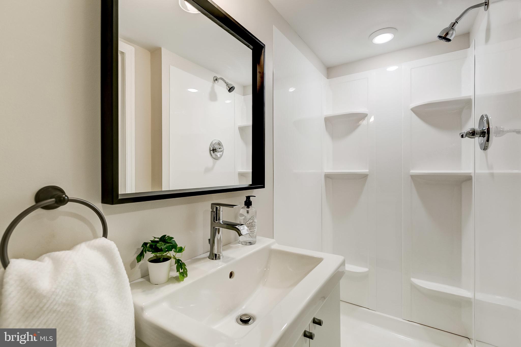 81 Willow Spring Road Baltimore, MD 21222 - Photo 33 of 42