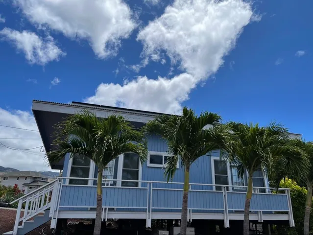 $899,000 | 215 Aahi Place, Kaunakakai, HI 96748