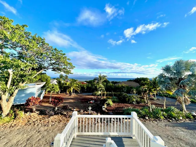 $899,000 | 215 Aahi Place, Kaunakakai, HI 96748