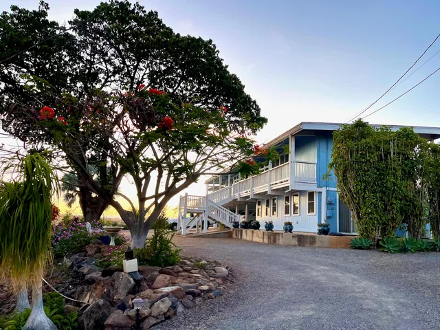 $899,000 | 215 Aahi Place, Kaunakakai, HI 96748